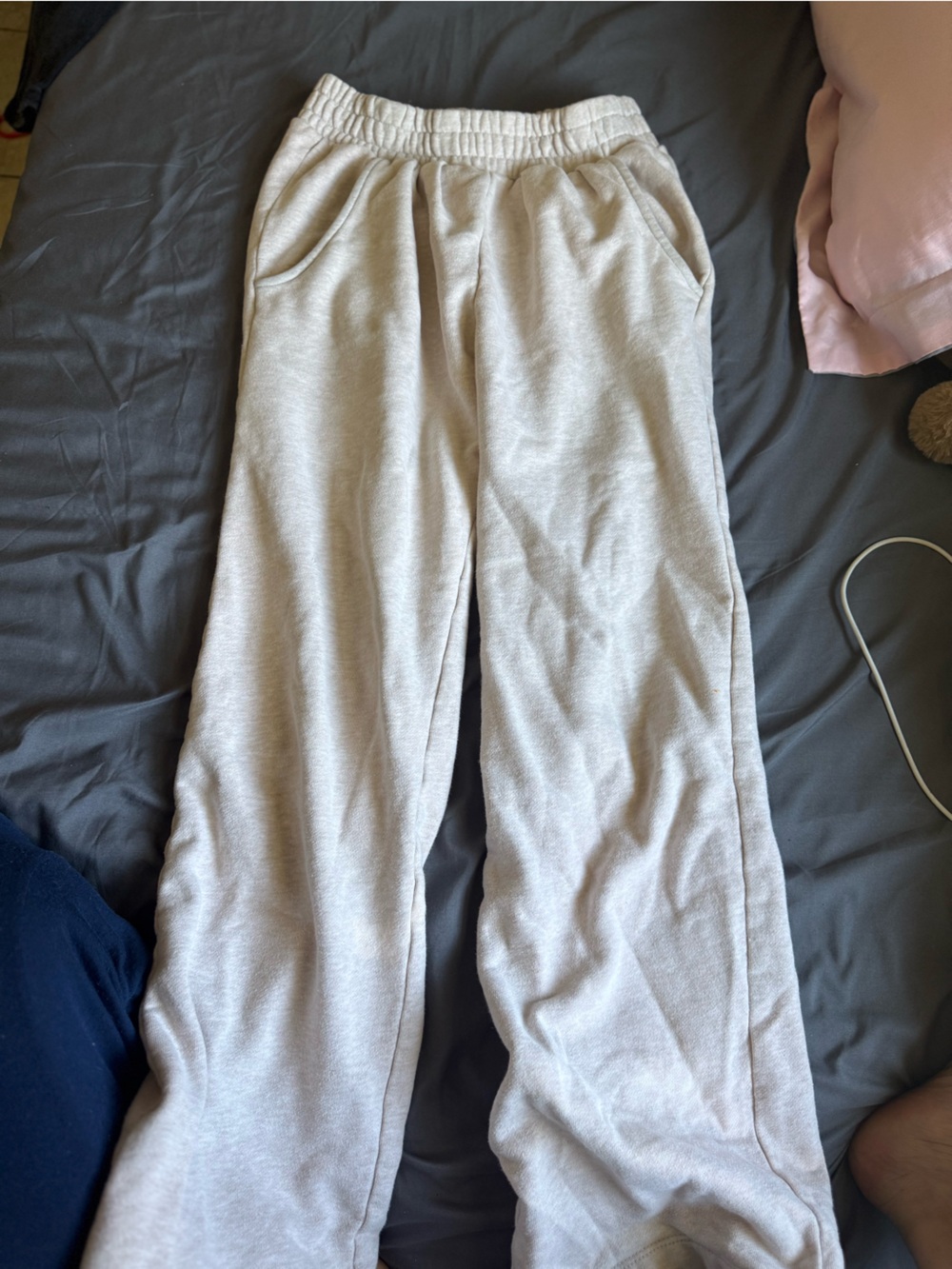Forever 21 women’s Light Beige Jogger Sweatpants